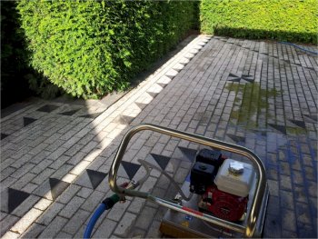 Pflasterreinigung.jpg